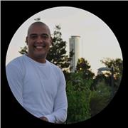 Entrenador de volleyball para niños y niñas desde los 8 años en adelante